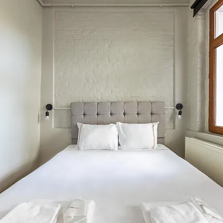 Pin Exclusive 1 Bd Taksim B3 Апартаменты *